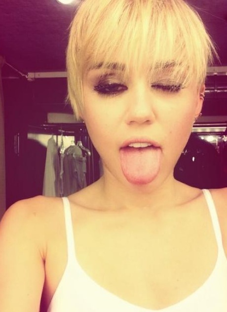 Fryzura miley cyrus