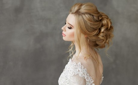 Eleganckie fryzury 2019