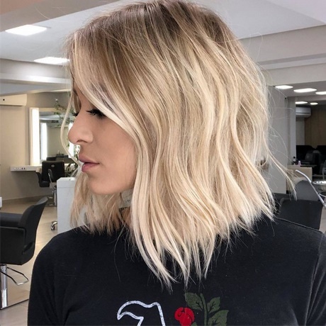 Fryzury 2019 krótkie blond