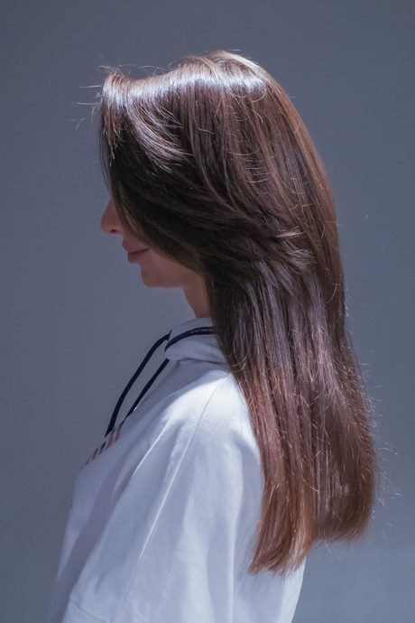 Długie włosy cięcie 2023