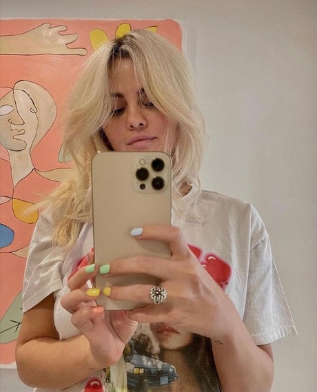 Modne blondy lato 2023