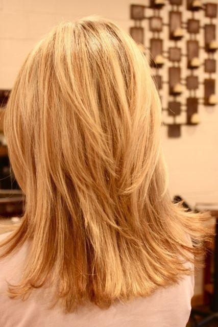 Fryzury damskie długie włosy cieniowane