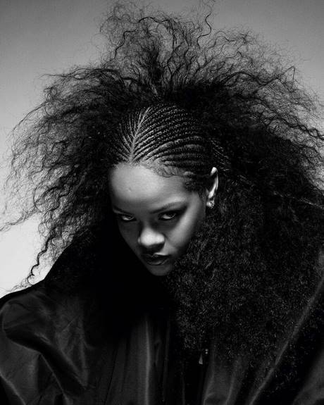 Rihanna fryzury 2020