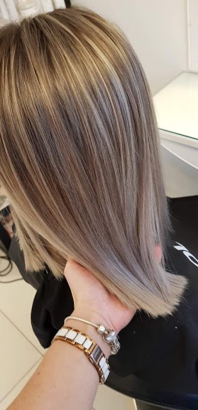 Koloryzacje włosów 2019