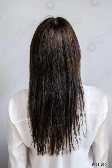 Długie włosy proste