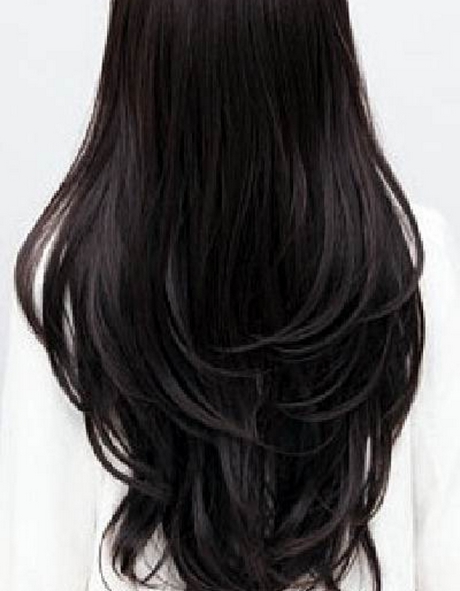 Długie włosy cieniowane bez grzywki