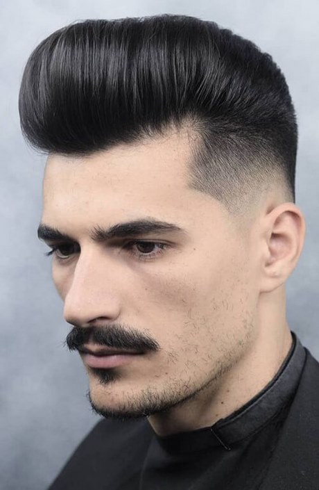 Pompadour fryzura