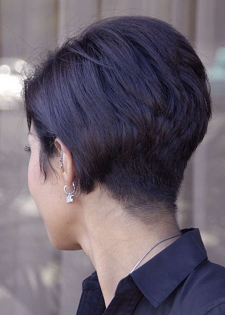 Krótkie fryzury damskie od tyłu