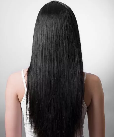 Fryzury długie czarne włosy