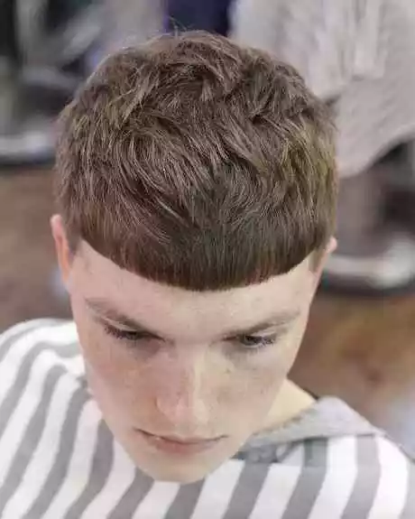 Najmodniejsza fryzura męska 2024