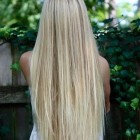 Długie blond włosy zdjęcia