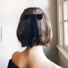 Jak upiąć krótkie włosy samemu